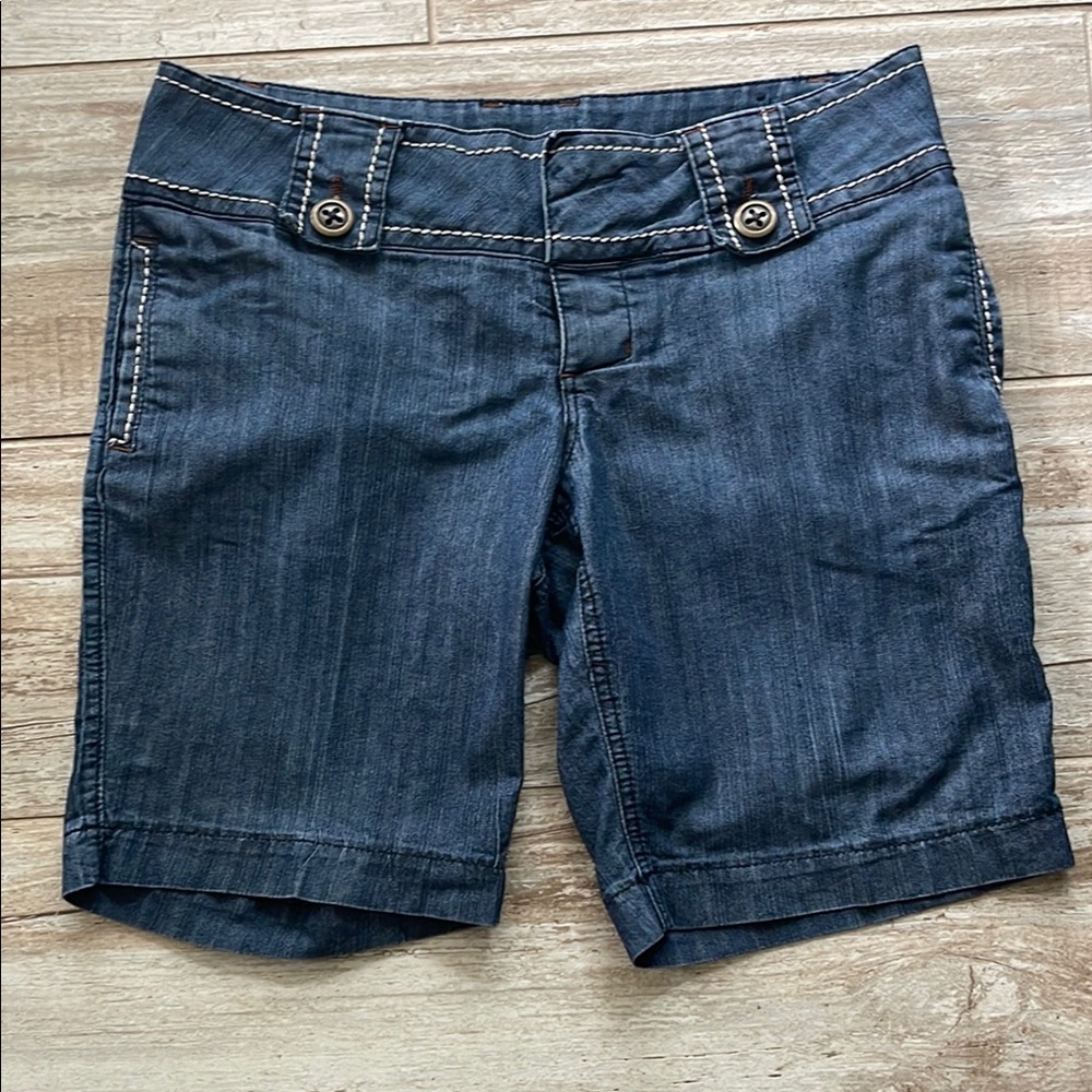 Rewash Blue Jean Shorts with Classic Denim Style